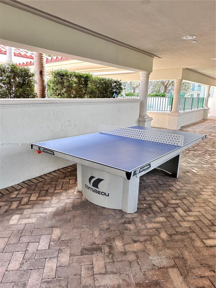Photo of 19900 E Country Club Drive 1012 #1012 listing for Sale