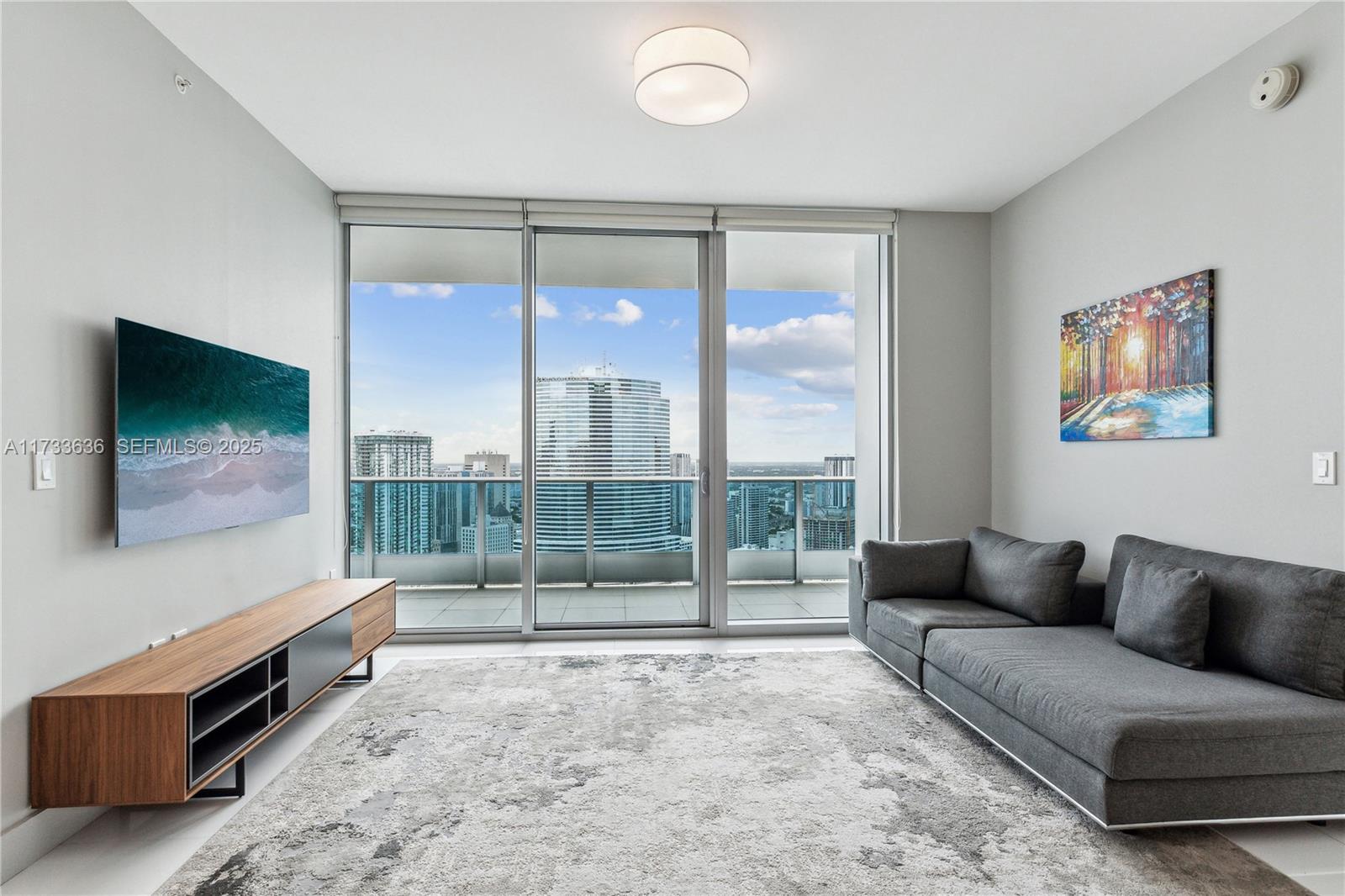 Photo of 200 Biscayne Boulevard Way 4912 #4912 listing for Sale