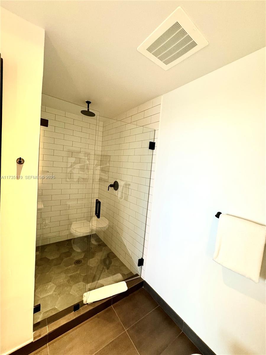 Photo of 398 NE 5th Street 1510 #1510 listing for Sale