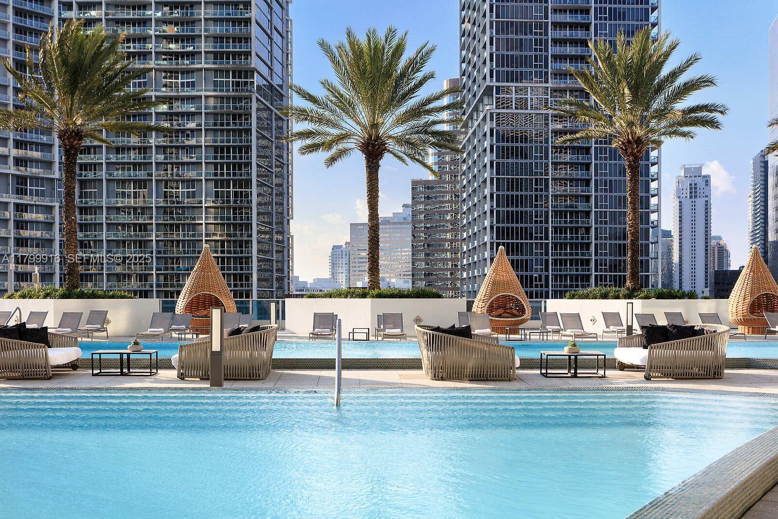 Photo of 200 Biscayne Boulevard Way 4012 #4012 listing for Sale
