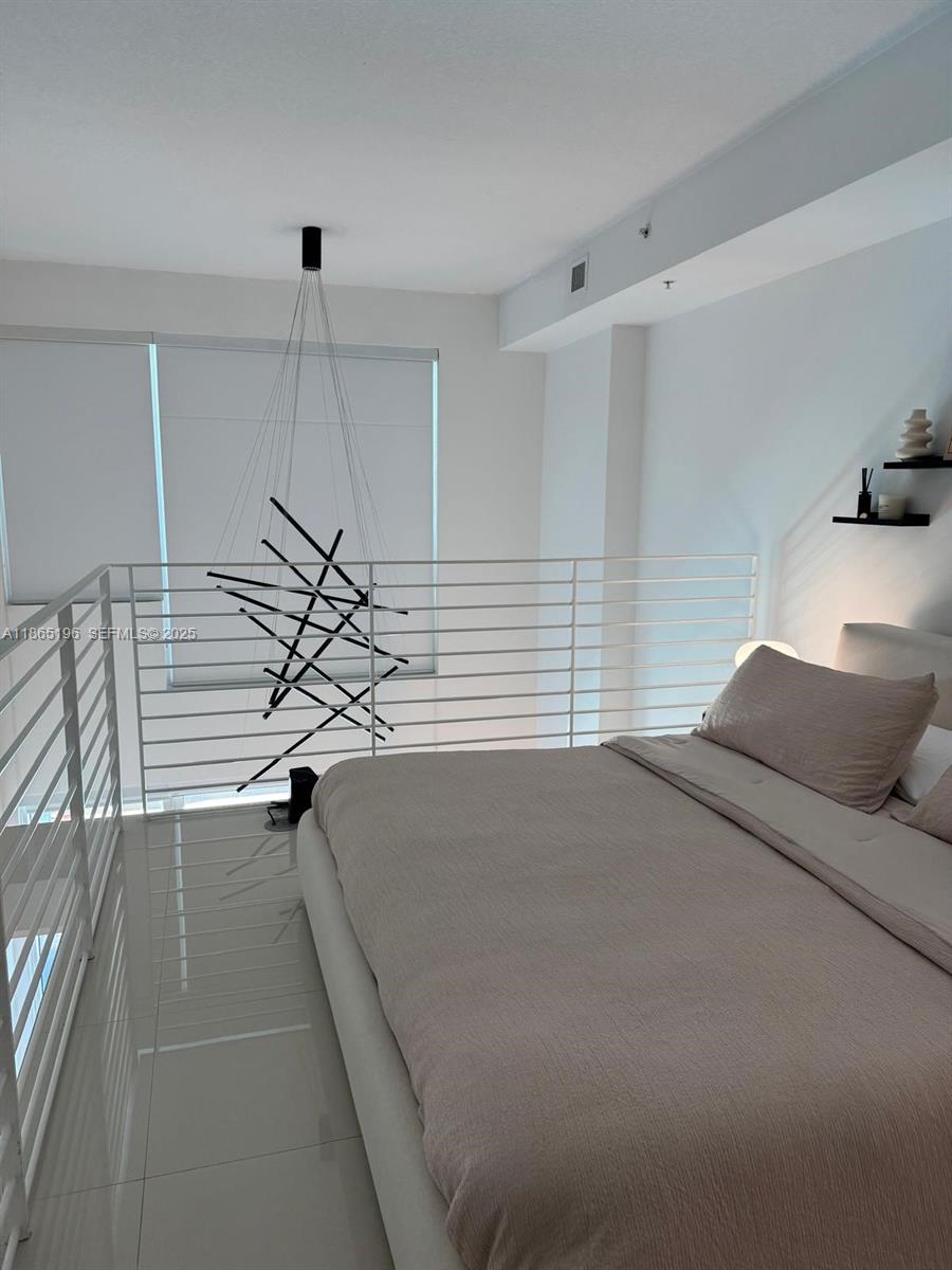 Photo of 60 SW 13th Street 1406 #1406 listing for Sale