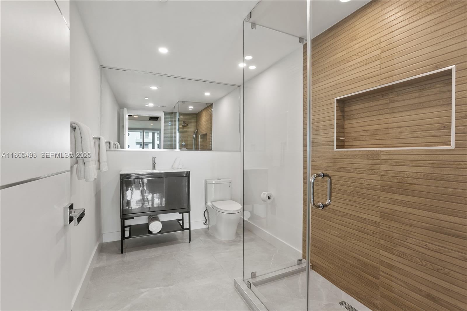 Photo of 1500 Ocean Drive 1003 #1003 listing for Sale