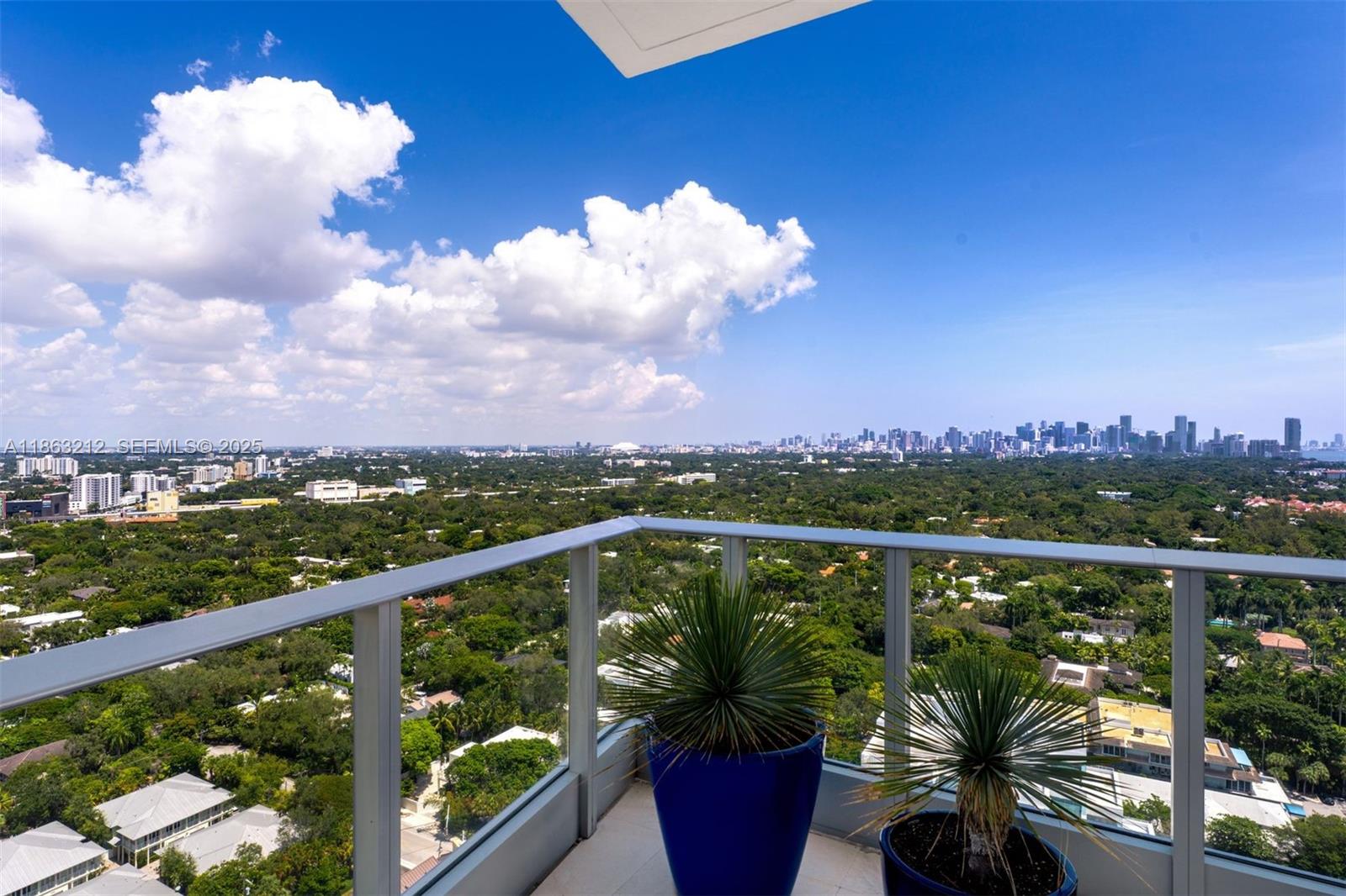 Photo of 2627 S Bayshore Drive 2801 #2801 listing for Sale