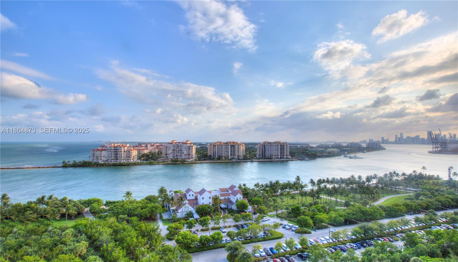 Photo of 100 S Pointe Drive 1501 #1501 listing for Sale