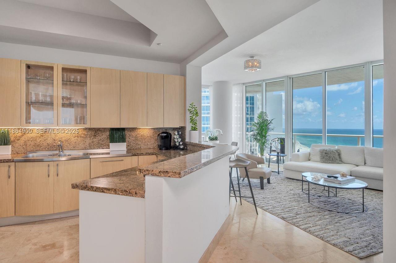 Photo of 100 S Pointe Drive 2208 #2208 listing for Sale