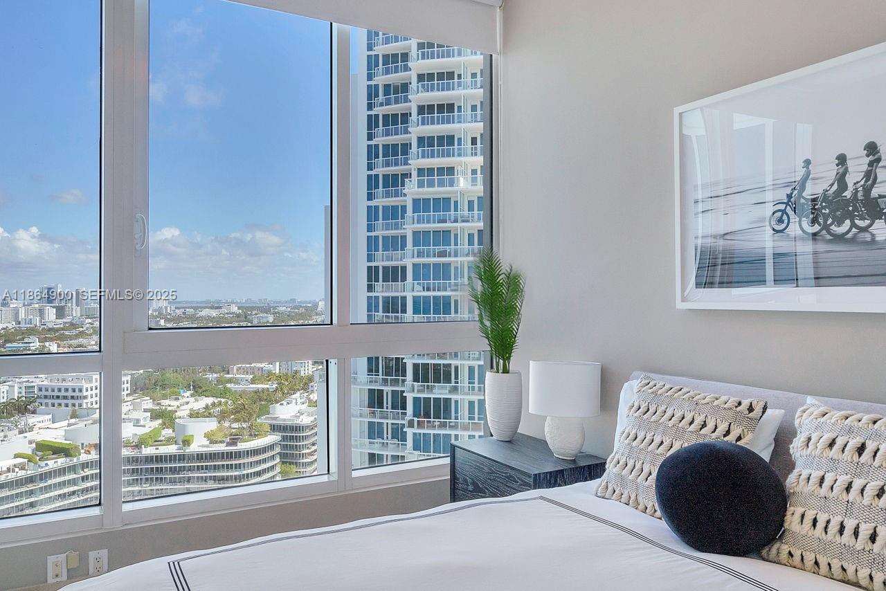 Photo of 100 S Pointe Drive 2208 #2208 listing for Sale
