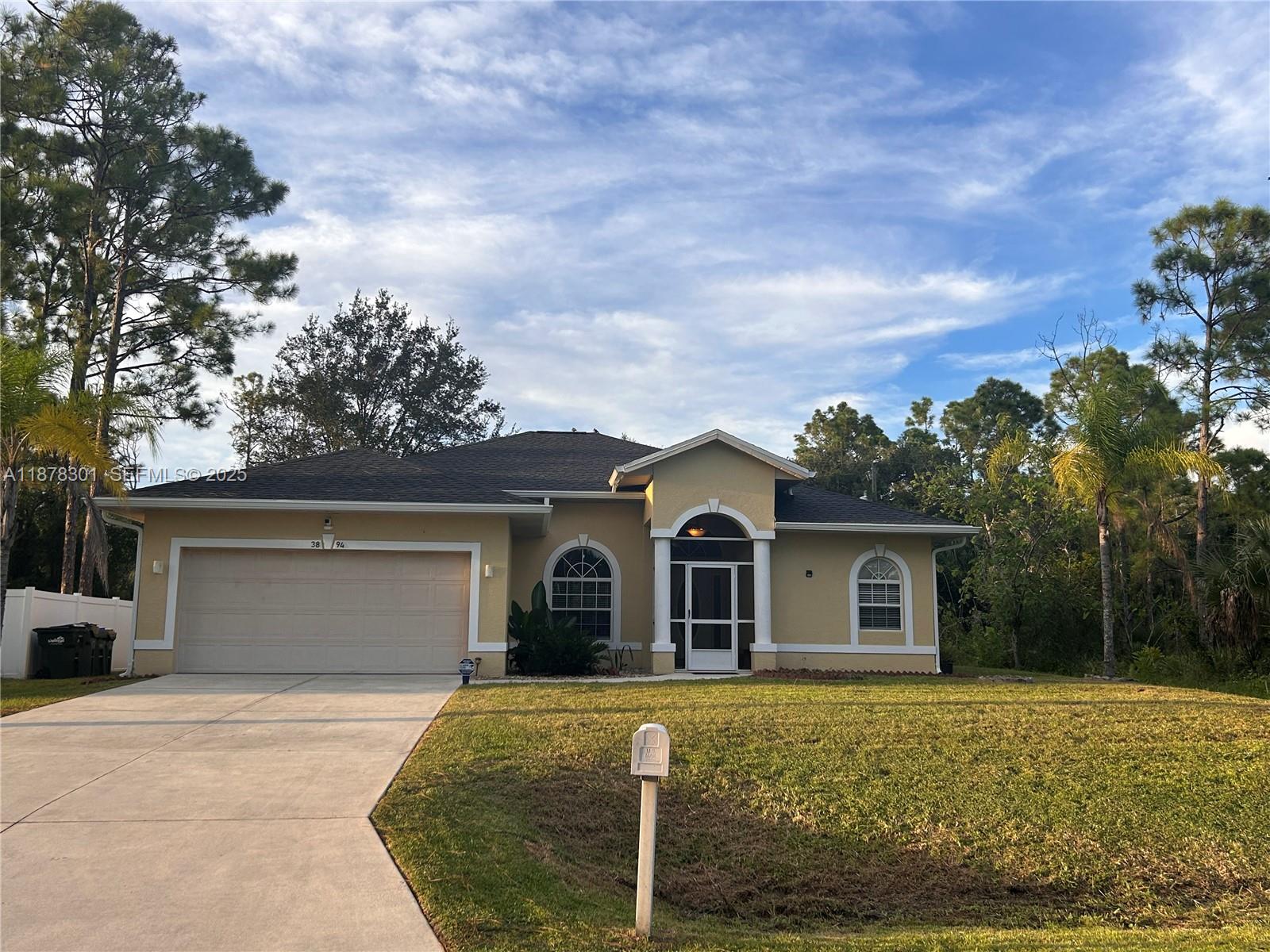 Photo of #A11878301 listing for Sale