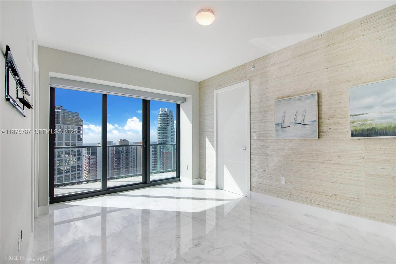 Photo of 1451 Brickell Avenue 3102 #3102 listing for Sale