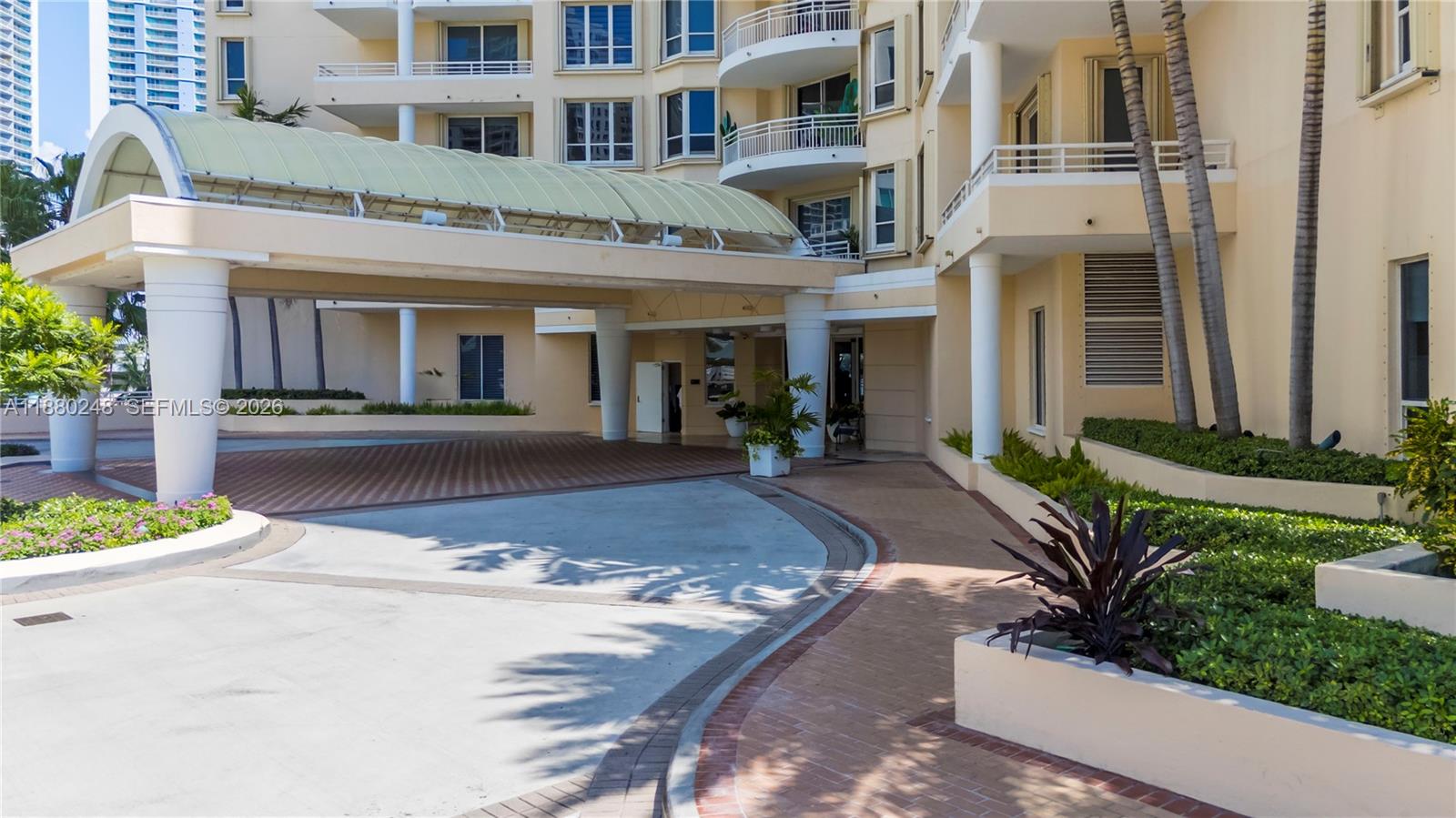 Photo of 888 Brickell Key Drive 1807 #1807 listing for Sale