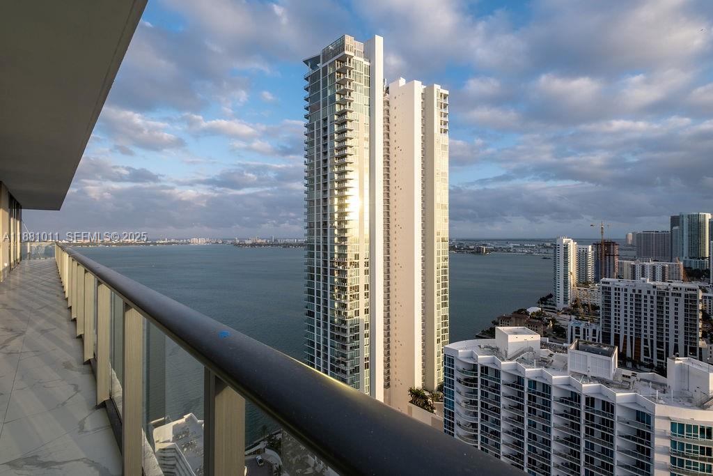 Photo of 480 NE 31 Street 3101 #3101 listing for Sale