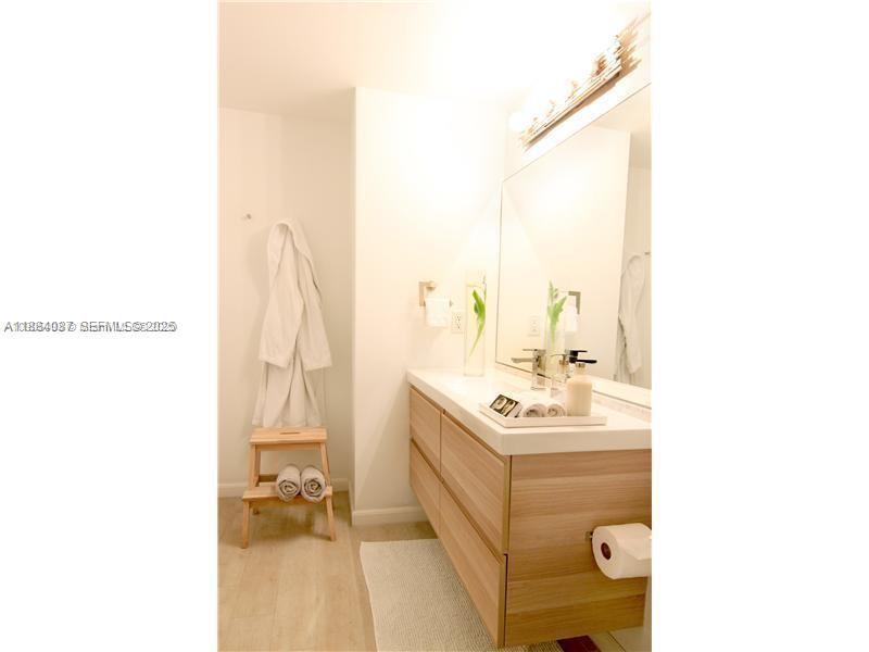 Photo of 1250 S Miami Avenue 901 #901 listing for Sale