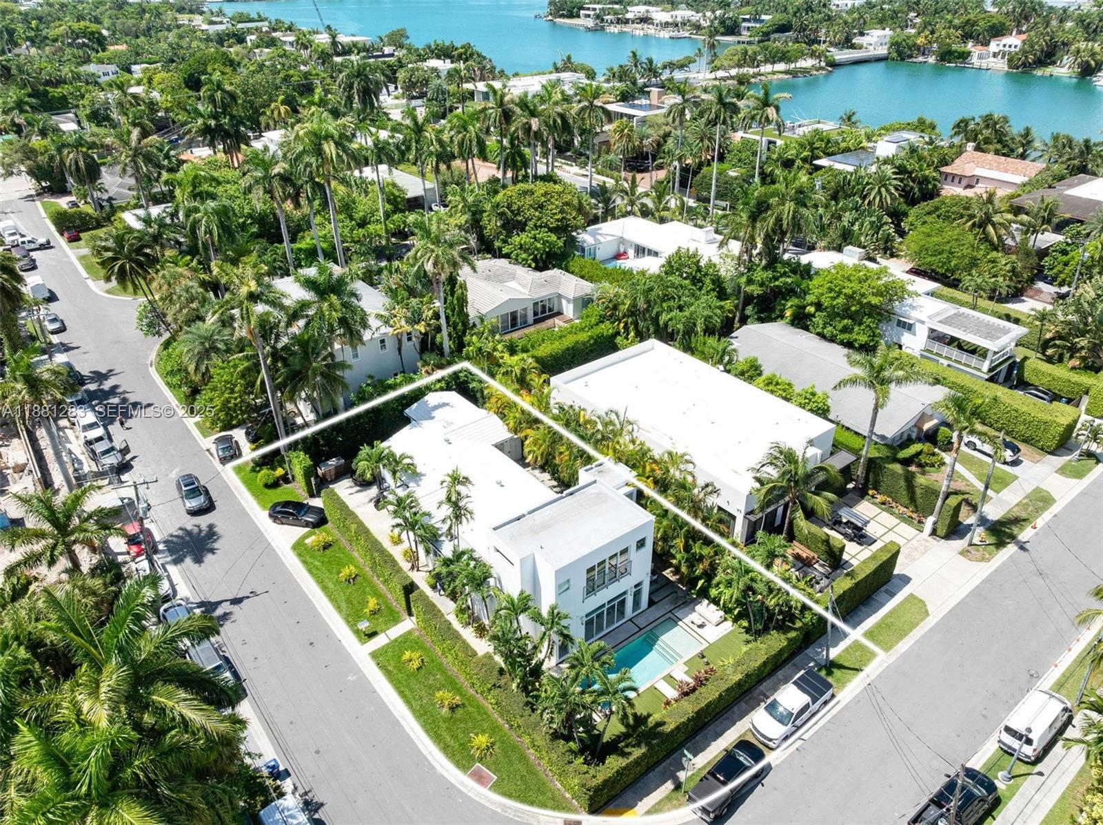 Photo of 520 E Dilido Drive # listing for Sale