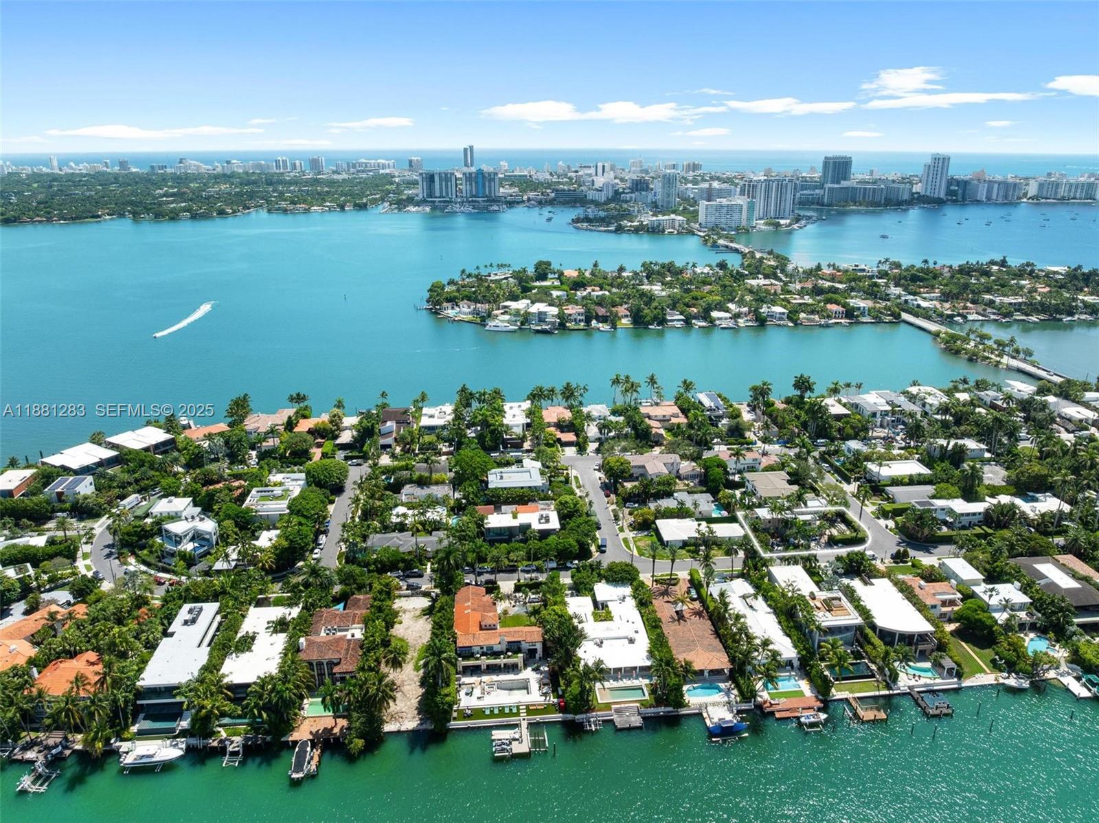 Photo of 520 E Dilido Drive # listing for Sale