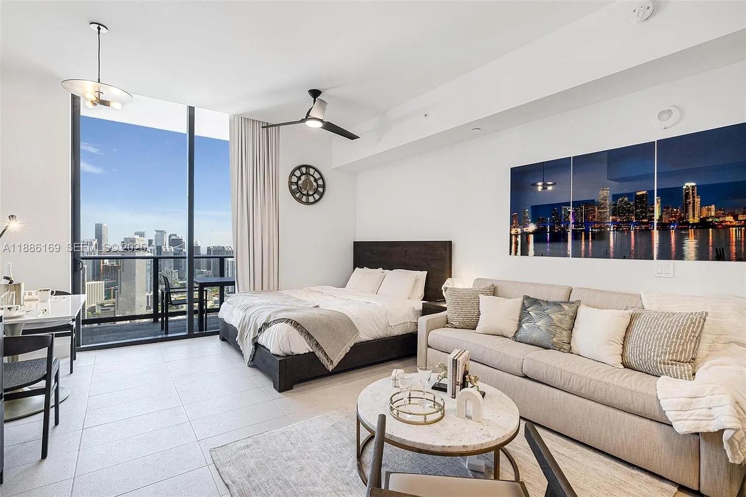 Photo of 159 NE 6th Street 5106 #5106 listing for Sale