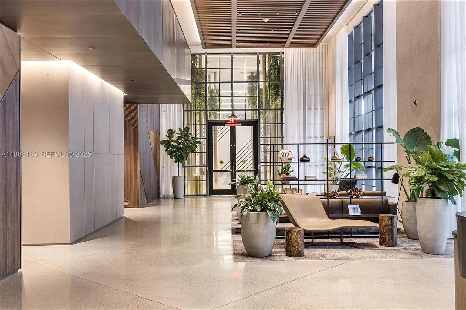 Photo of 159 NE 6th Street 5106 #5106 listing for Sale