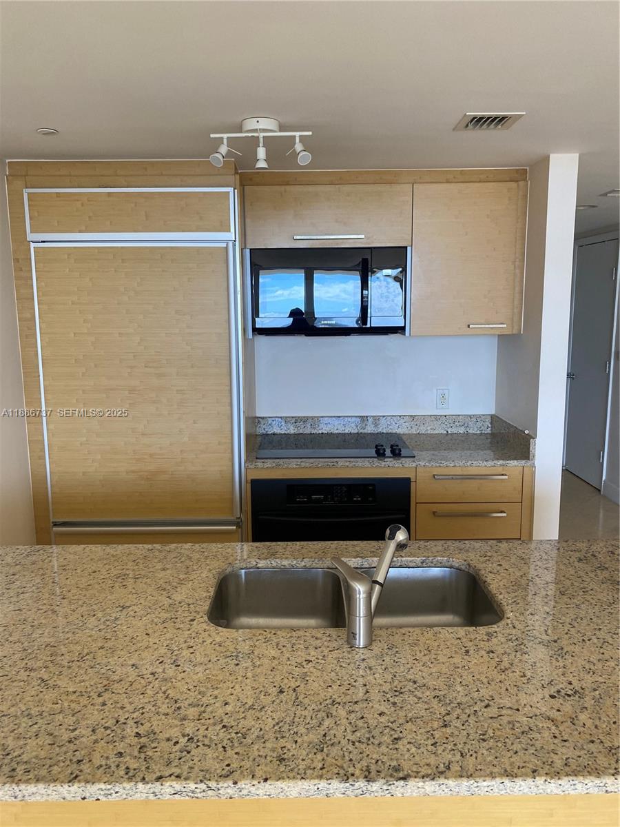 Photo of 1800 S Ocean Drive 2909 #2909 listing for Sale