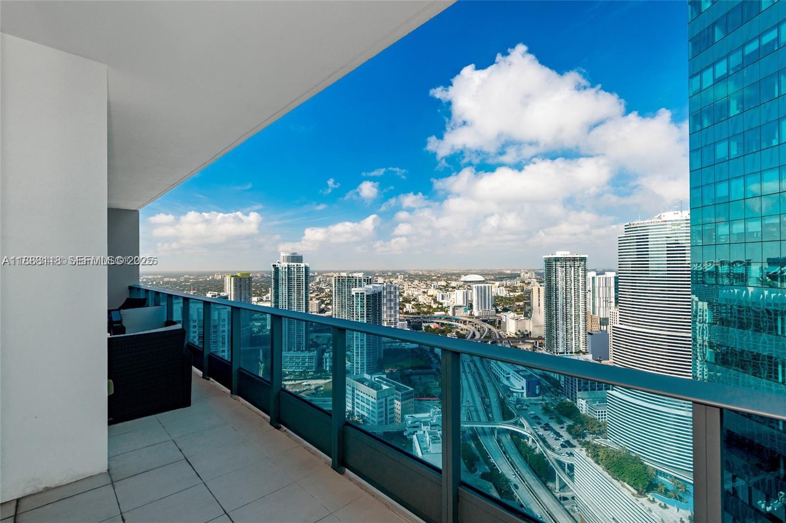 Photo of 200 Biscayne Boulevard Way 5109 #5109 listing for Sale