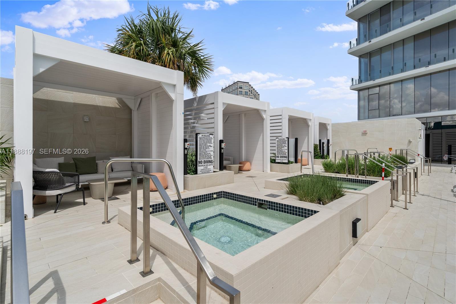 Photo of 300 Biscayne Blvd Way 1103 #1103 listing for Sale