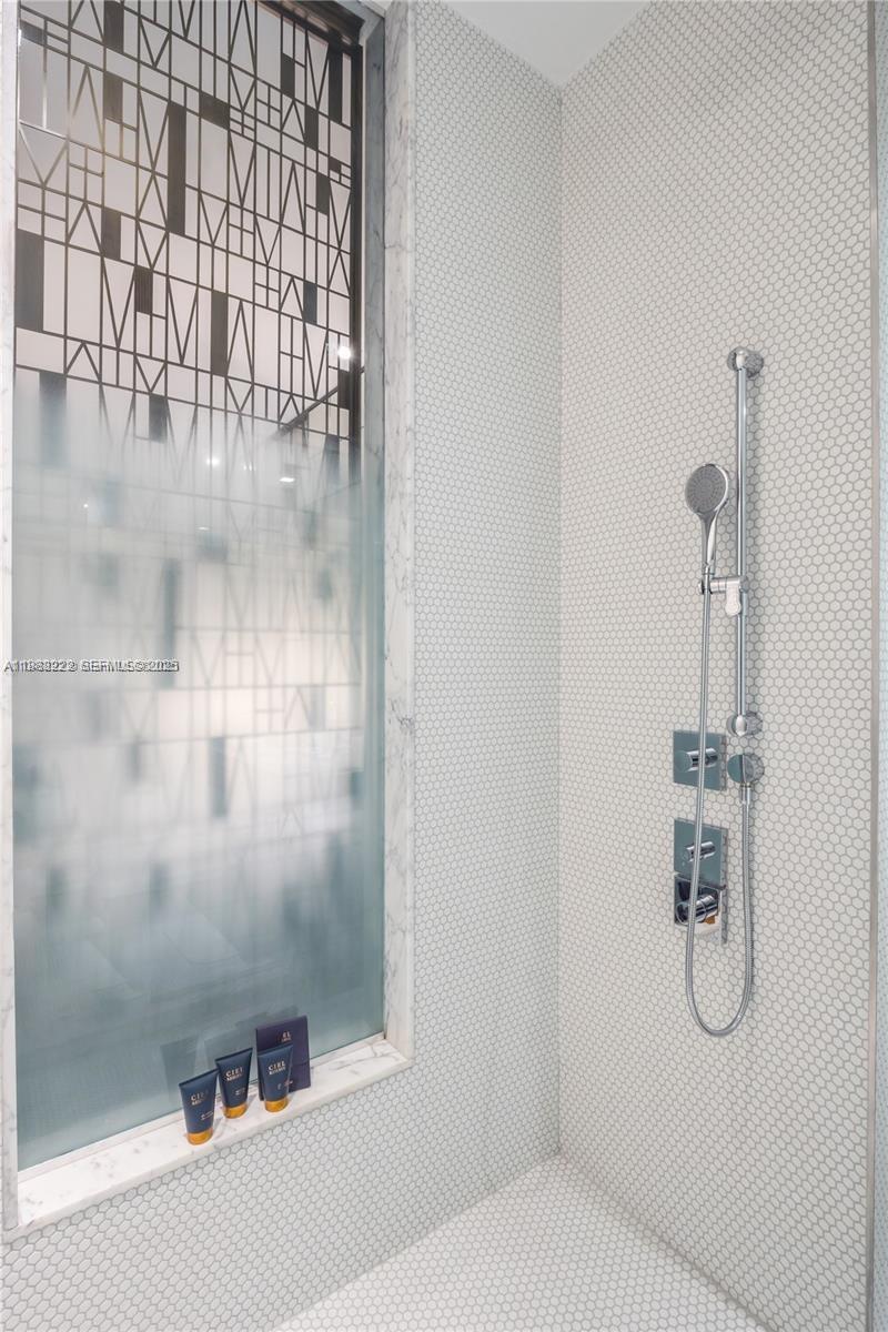 Photo of 801 S Miami Avenue 712 #712 listing for Sale