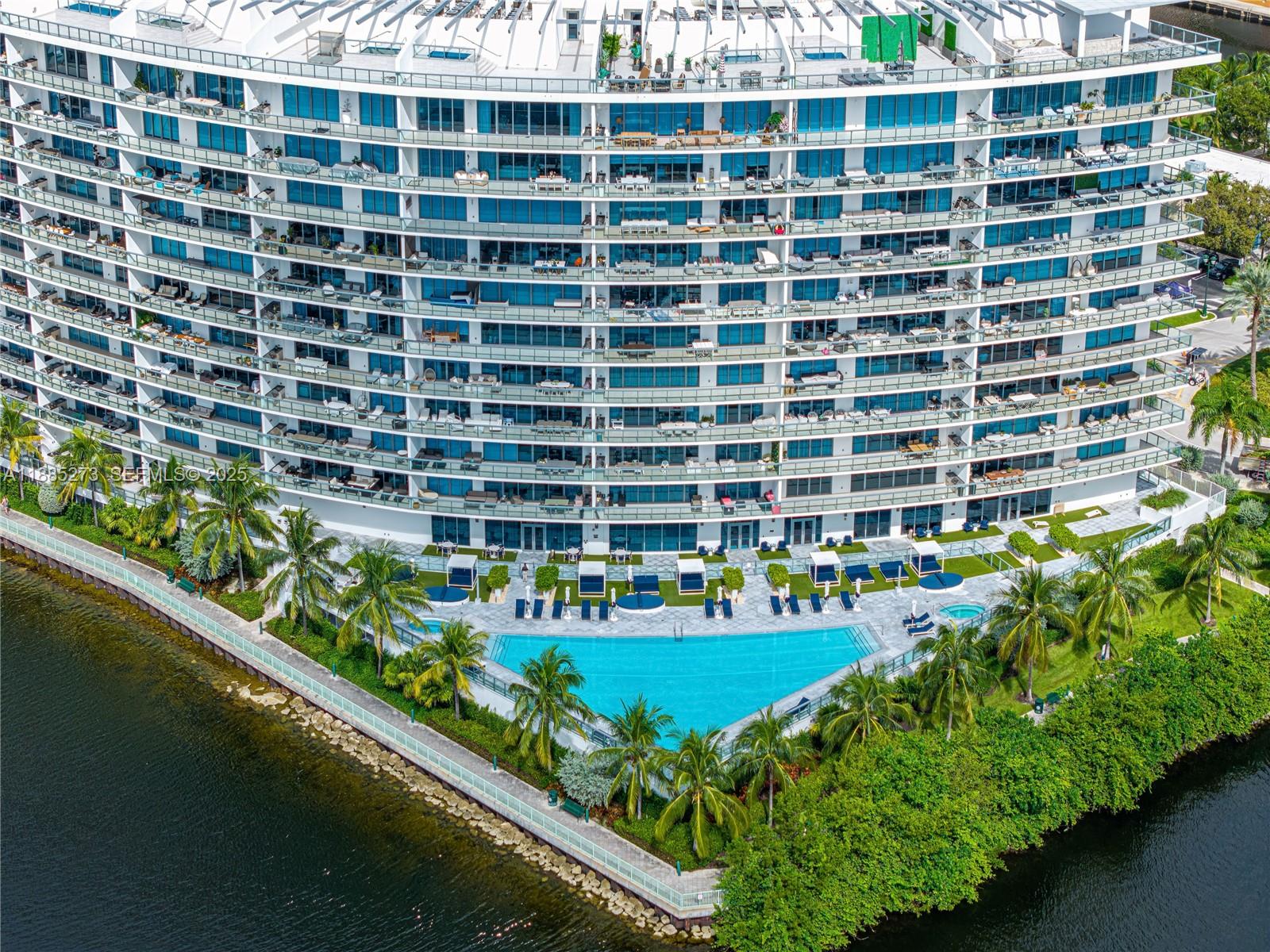 Photo of 3250 NE 188th Street 603 #603 listing for Sale