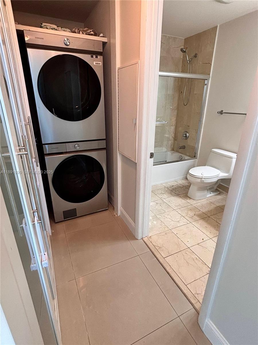 Photo of 3131 NE 188th Street 1-809 #1-809 listing for Sale