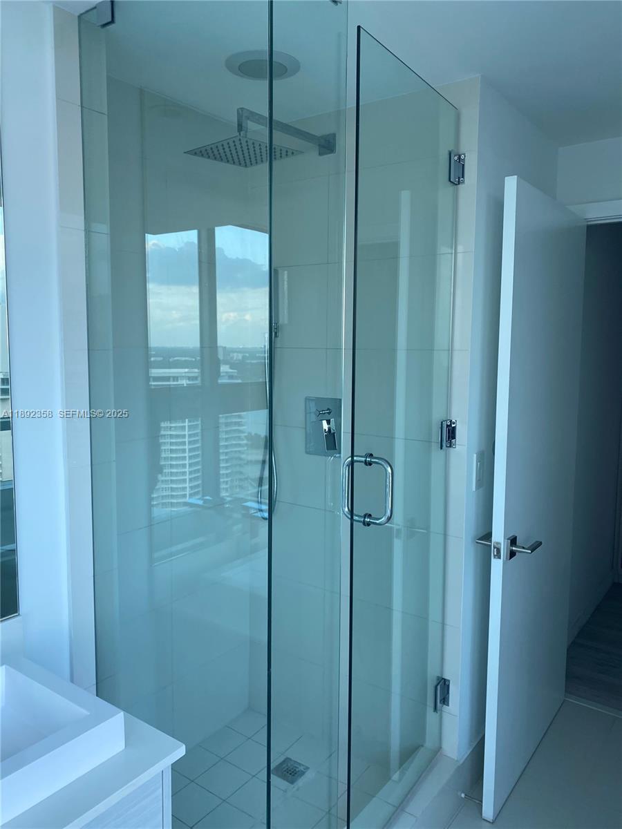 Photo of 650 NE 32nd Street 3108 #3108 listing for Sale