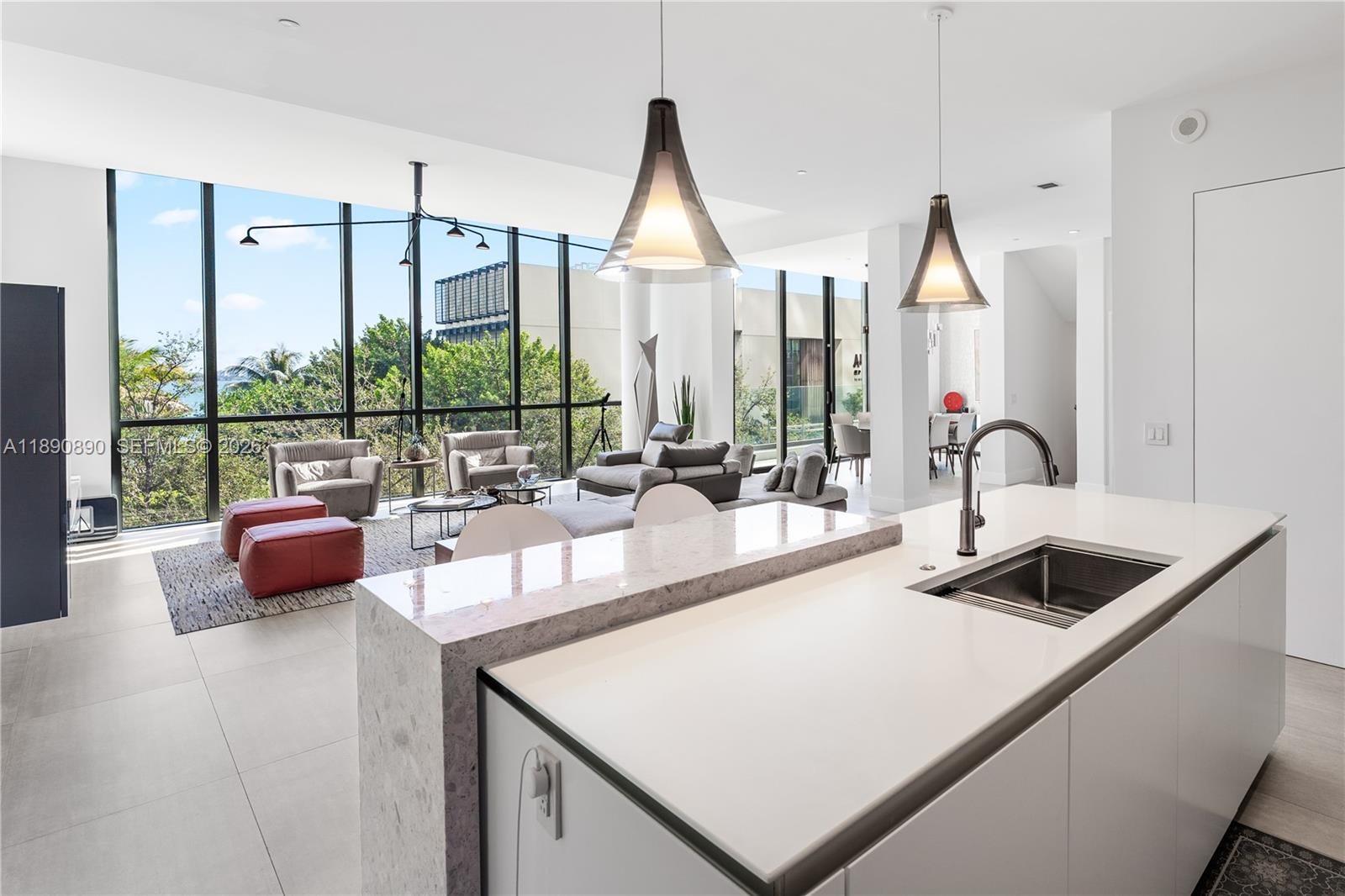 Photo of 650 NE 32nd Street BH7 #BH7 listing for Sale