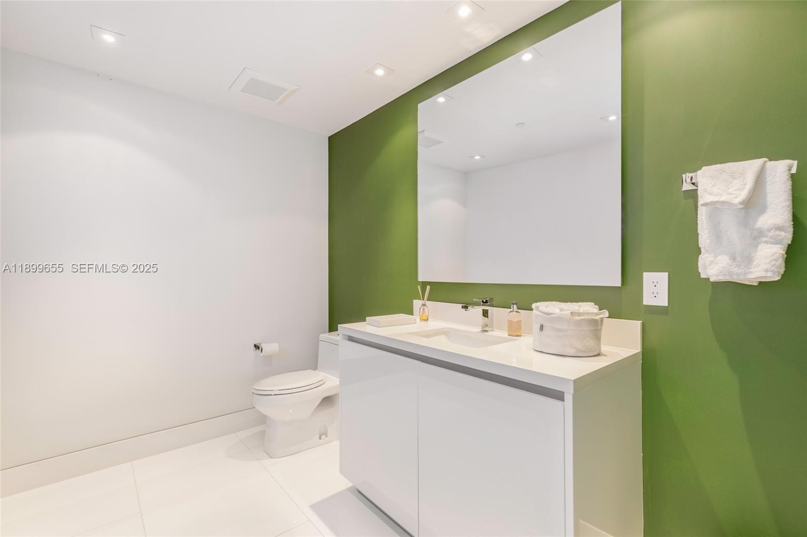 Photo of 1 Collins Avenue 207 #207 listing for Sale