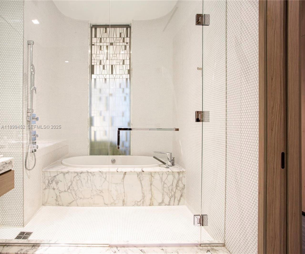 Photo of 801 S Miami Avenue 611 #611 listing for Sale