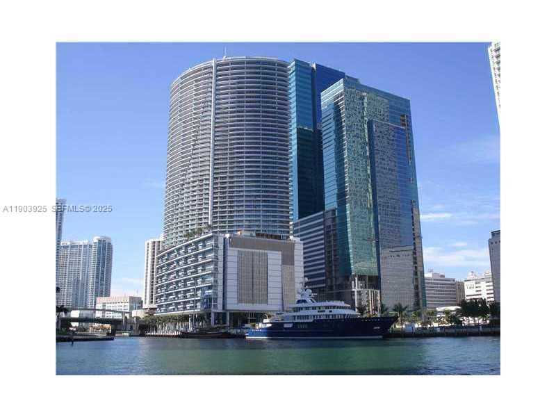 Photo of 200 Biscayne Boulevard Way 4310 #4310 listing for Sale