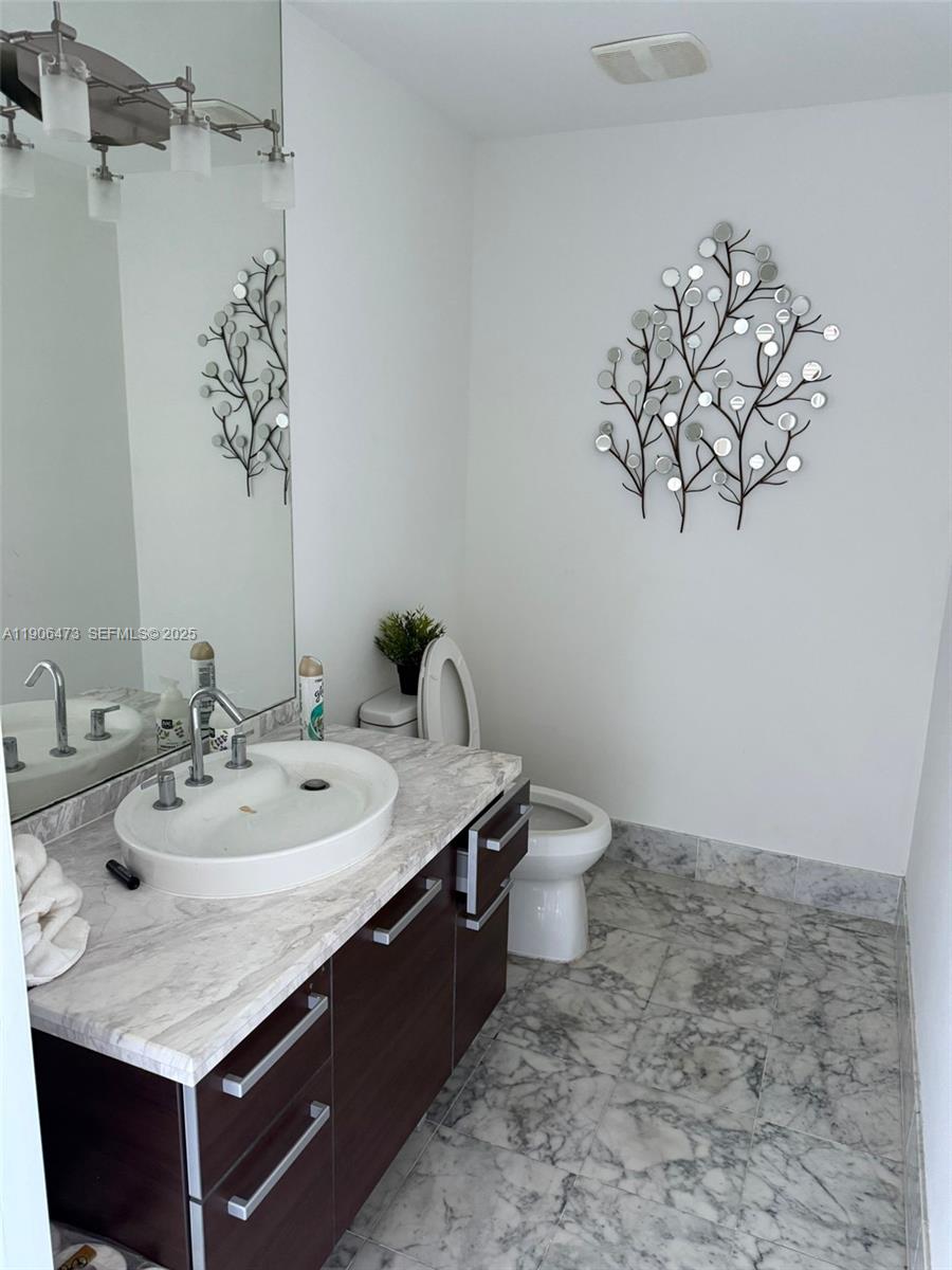 Photo of 253 NE 2nd Street 632 #632 listing for Sale