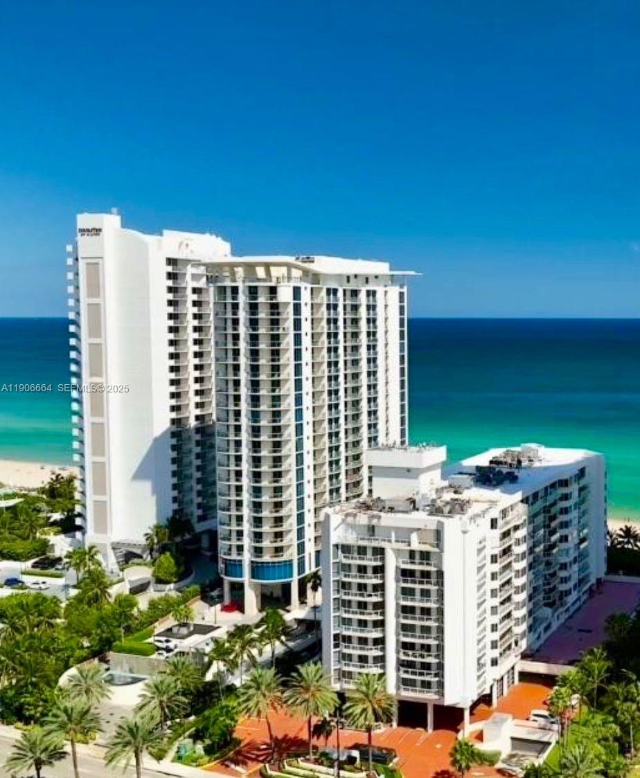 Photo of 17315 Collins Avenue 602 #602 listing for Sale