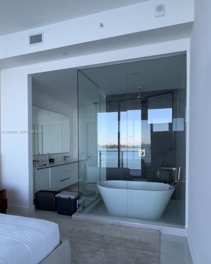Photo of 700 NE 24 203 #203 listing for Sale