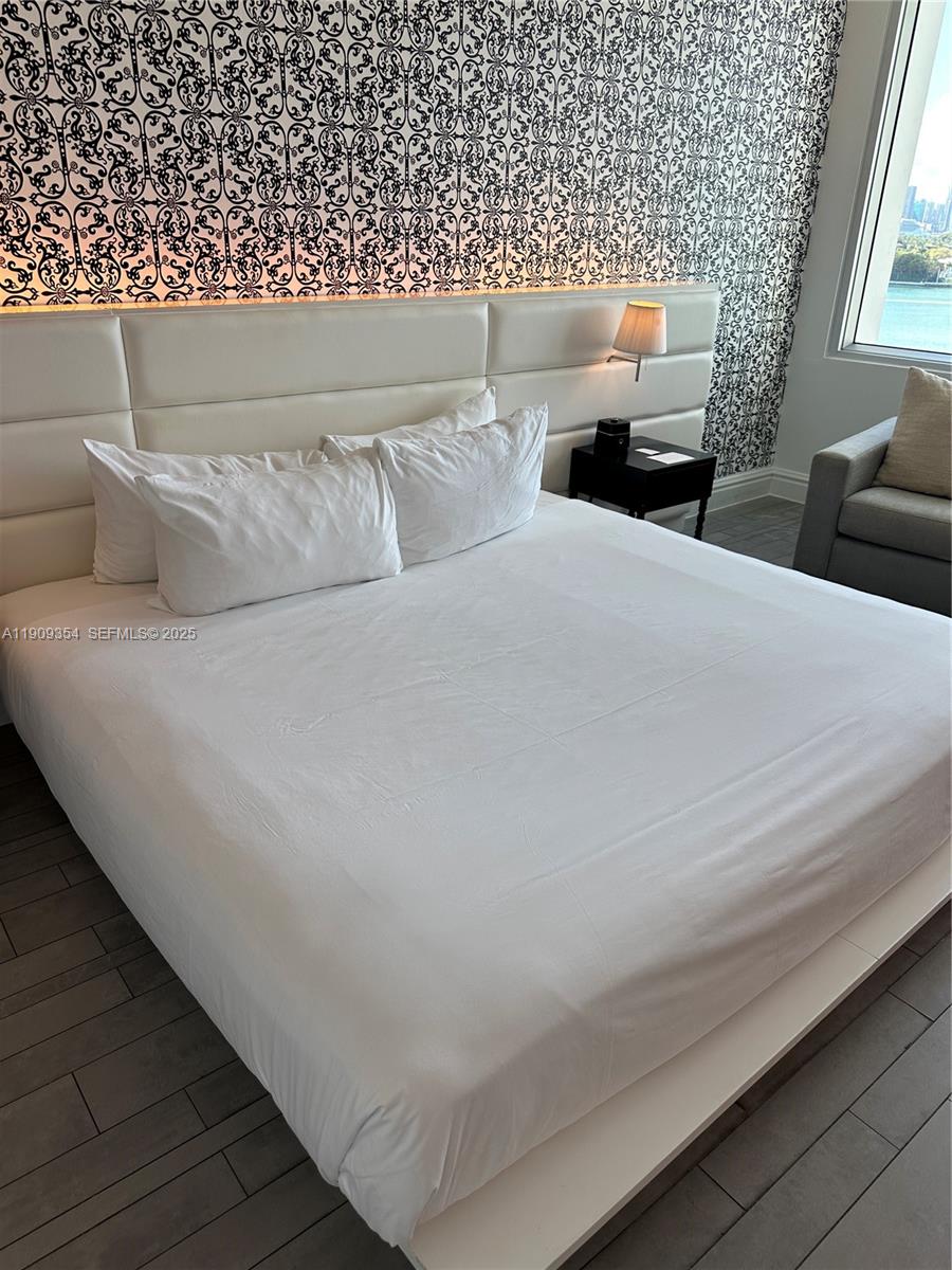 Photo of 1100 West Avenue 1206 #1206 listing for Sale