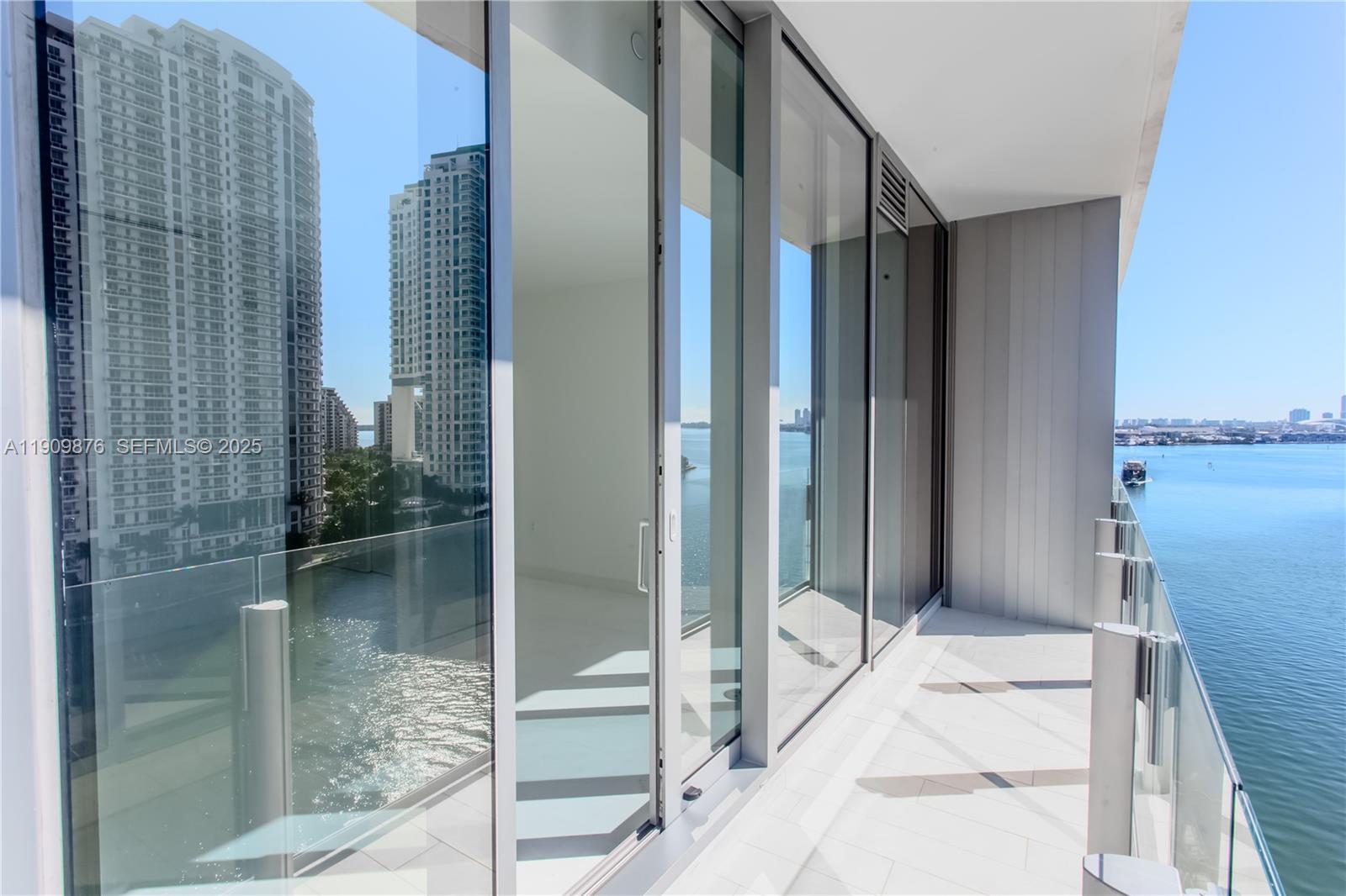 Photo of 300 Biscayne Blvd Way 1003 #1003 listing for Sale