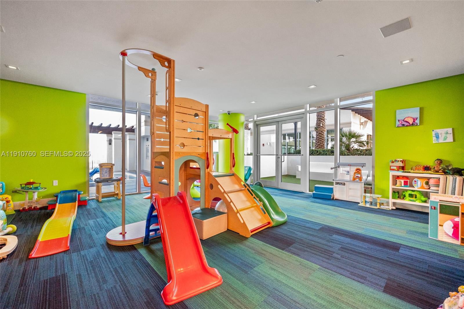 Photo of 330 Sunny Isles Boulevard 5-1908 #5-1908 listing for Sale