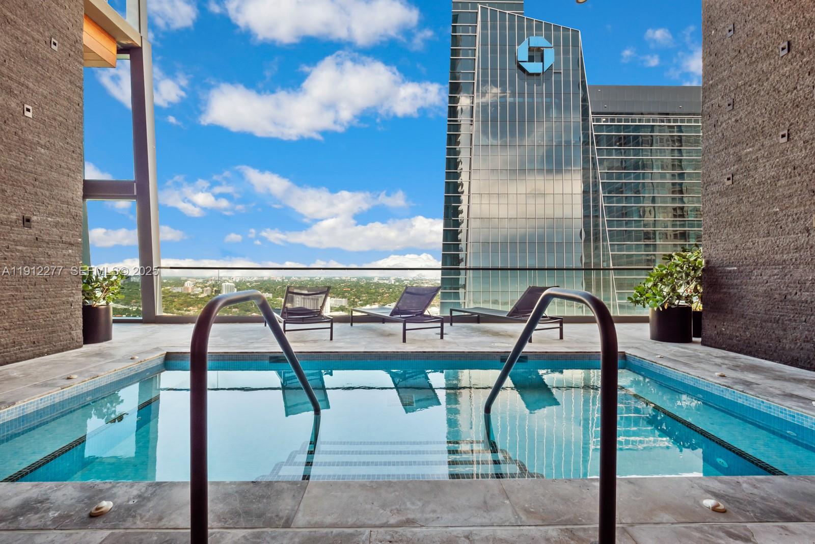 Photo of 1451 Brickell Avenue 2405 #2405 listing for Sale