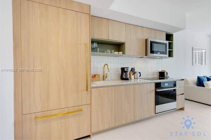 Photo of 159 NE 6th Street 3004 #3004 listing for Sale
