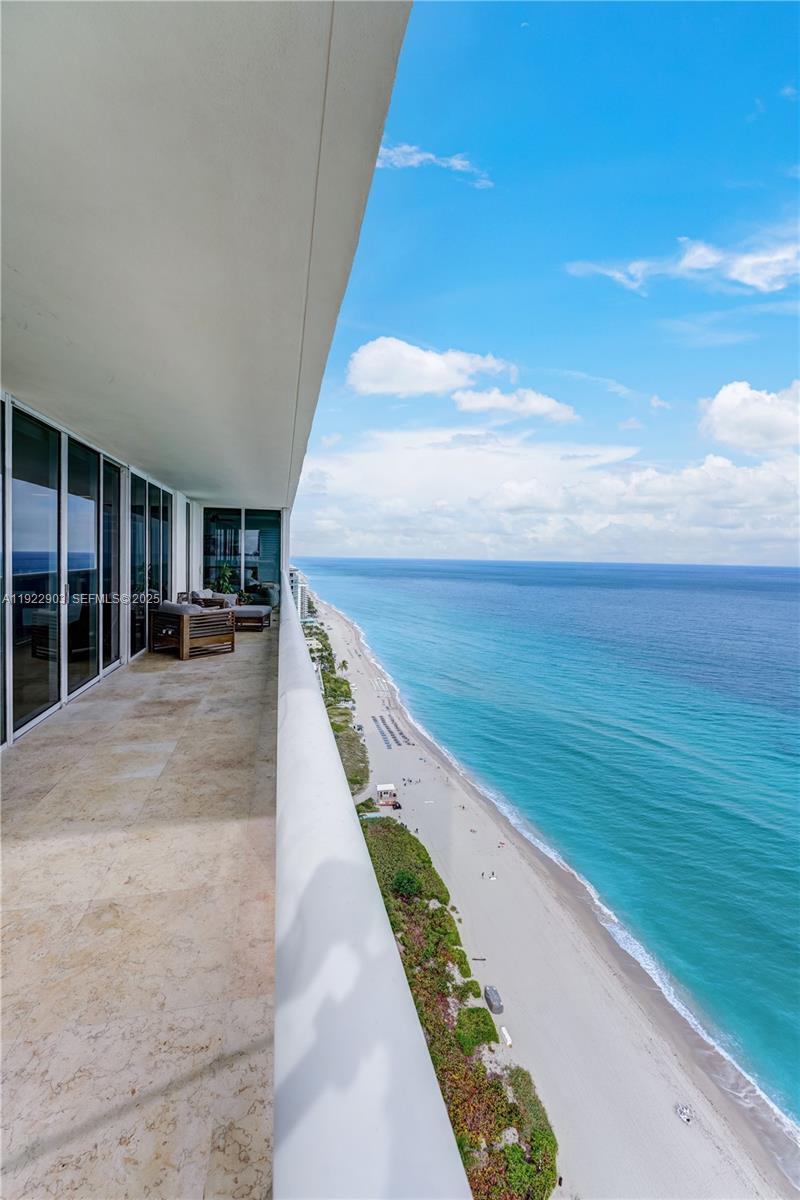 Photo of 1830 S Ocean Drive 3002 #3002 listing for Sale
