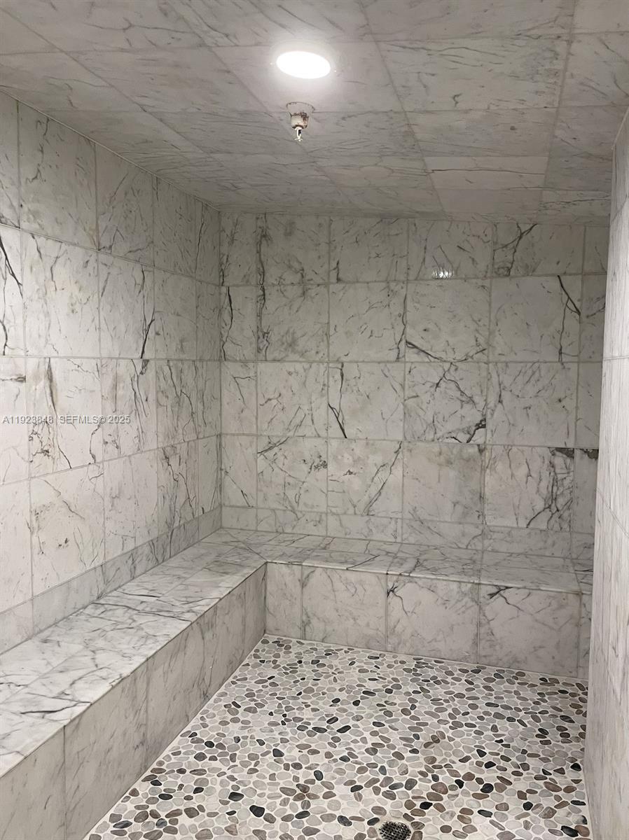 Photo of 253 NE 2nd Street 908 #908 listing for Sale