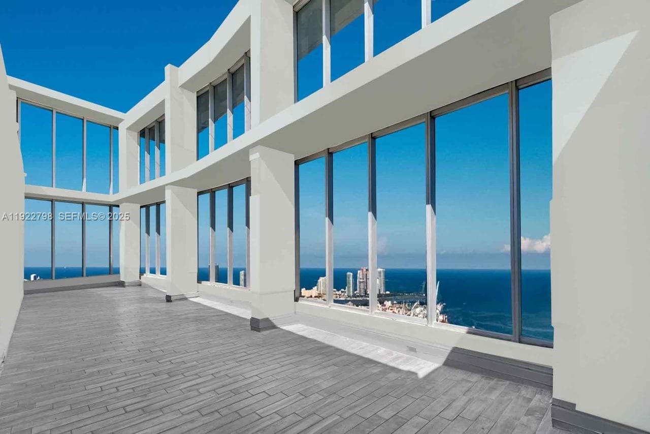 Photo of 465 Brickell Avenue 5701 #5701 listing for Sale