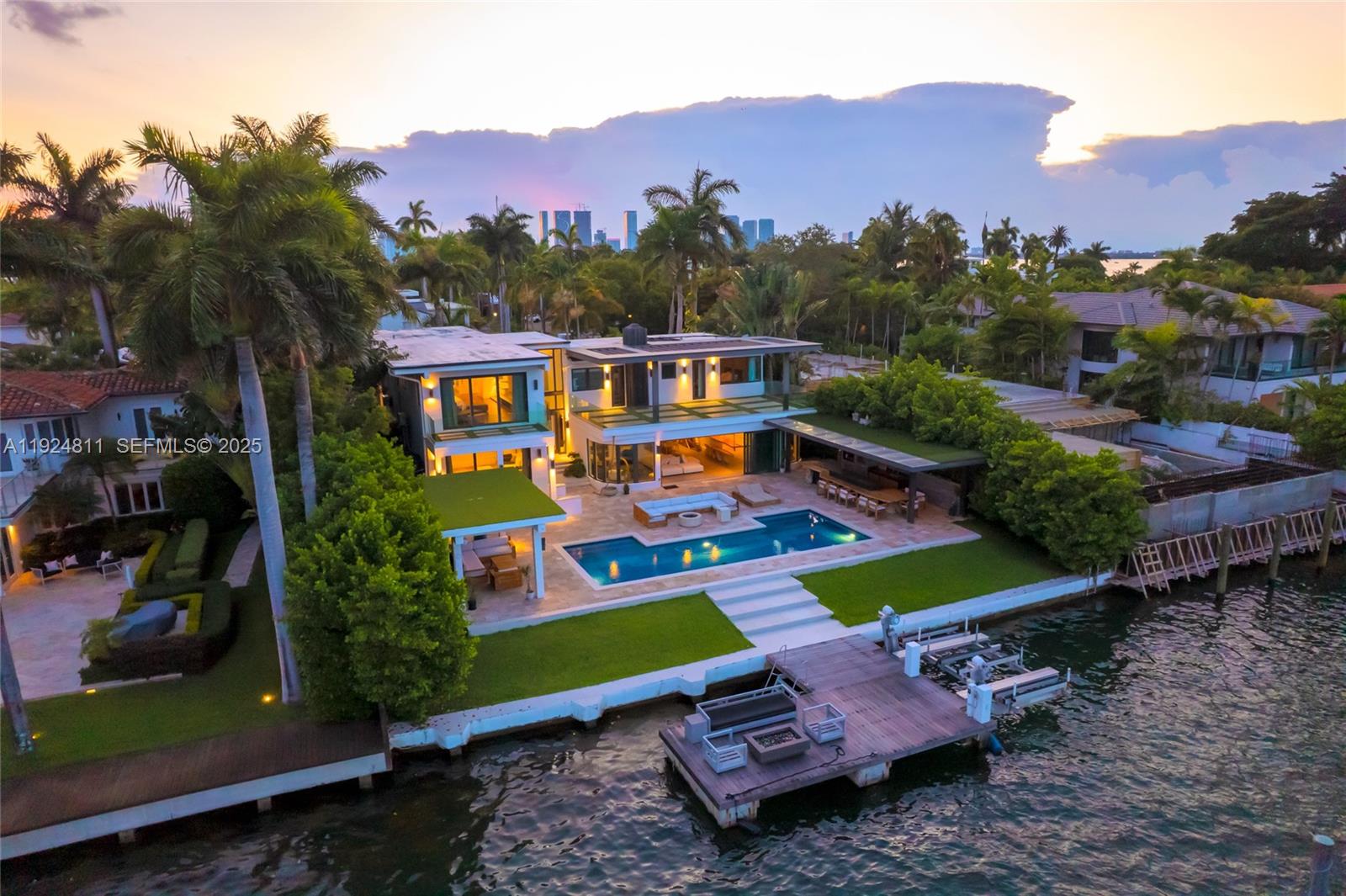 Photo of 327 E Rivo Alto Drive # listing for Sale