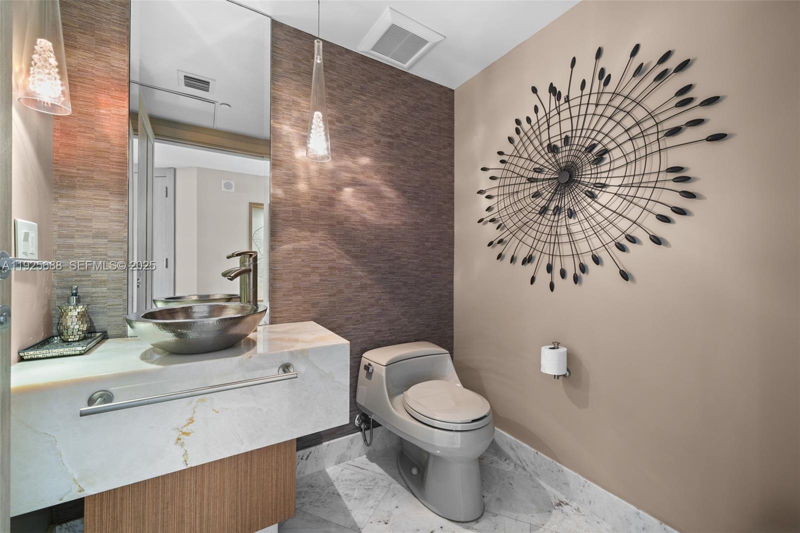 Photo of 17201 Collins Avenue 3505 #3505 listing for Sale