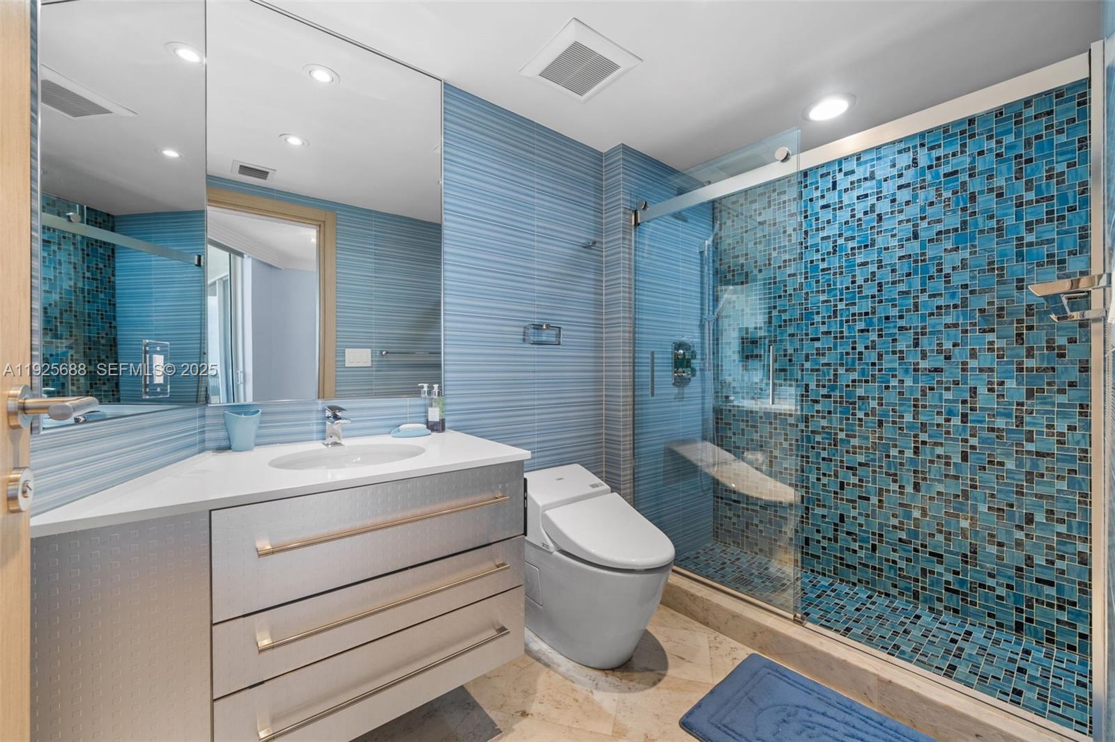 Photo of 17201 Collins Avenue 3505 #3505 listing for Sale