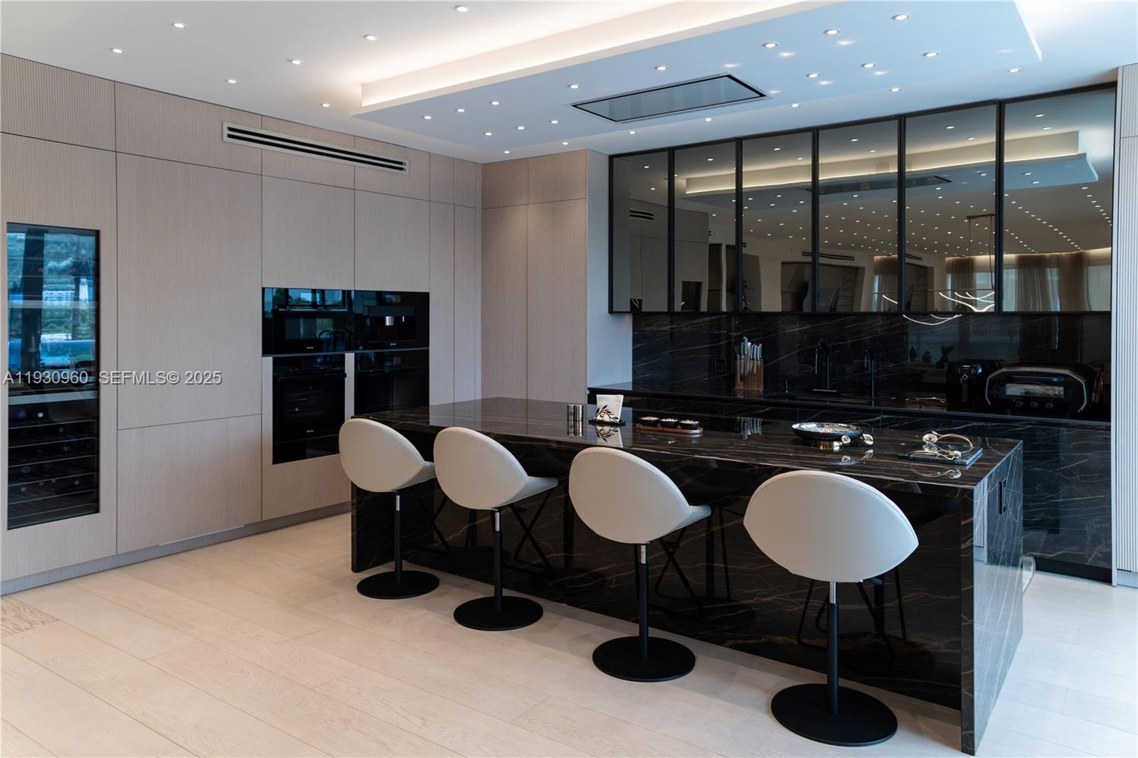 Photo of 10101 Collins Avenue 4A #4A listing for Sale