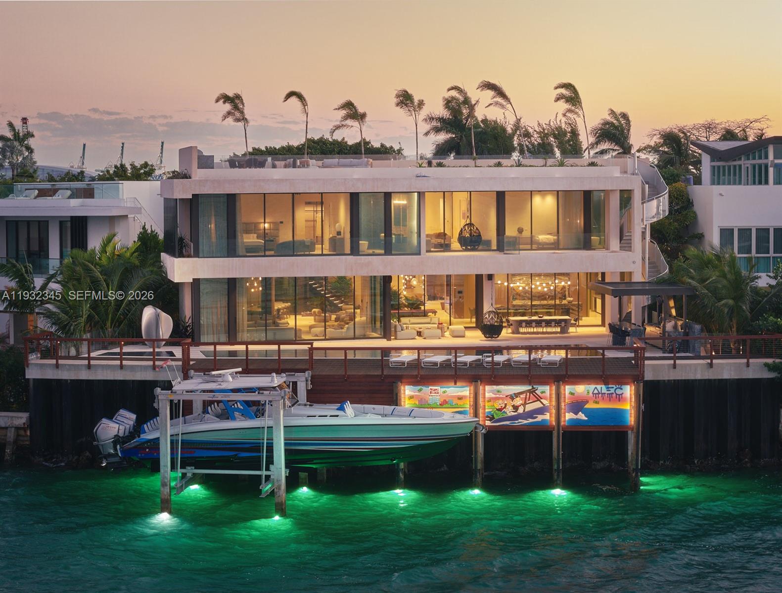 Photo of 1413 N Venetian Way # listing for Sale