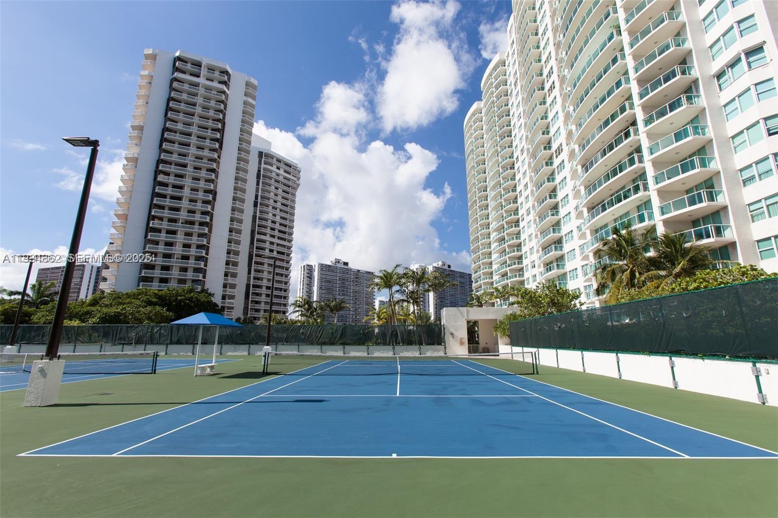 Photo of 20281 E Country Club Drive 501 #501 listing for Sale
