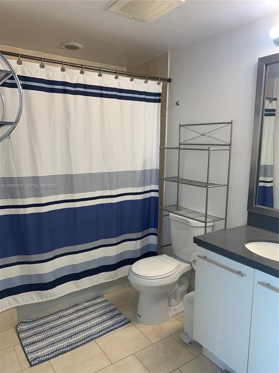 Photo of 90 SW 3rd Street 1211 #1211 listing for Sale