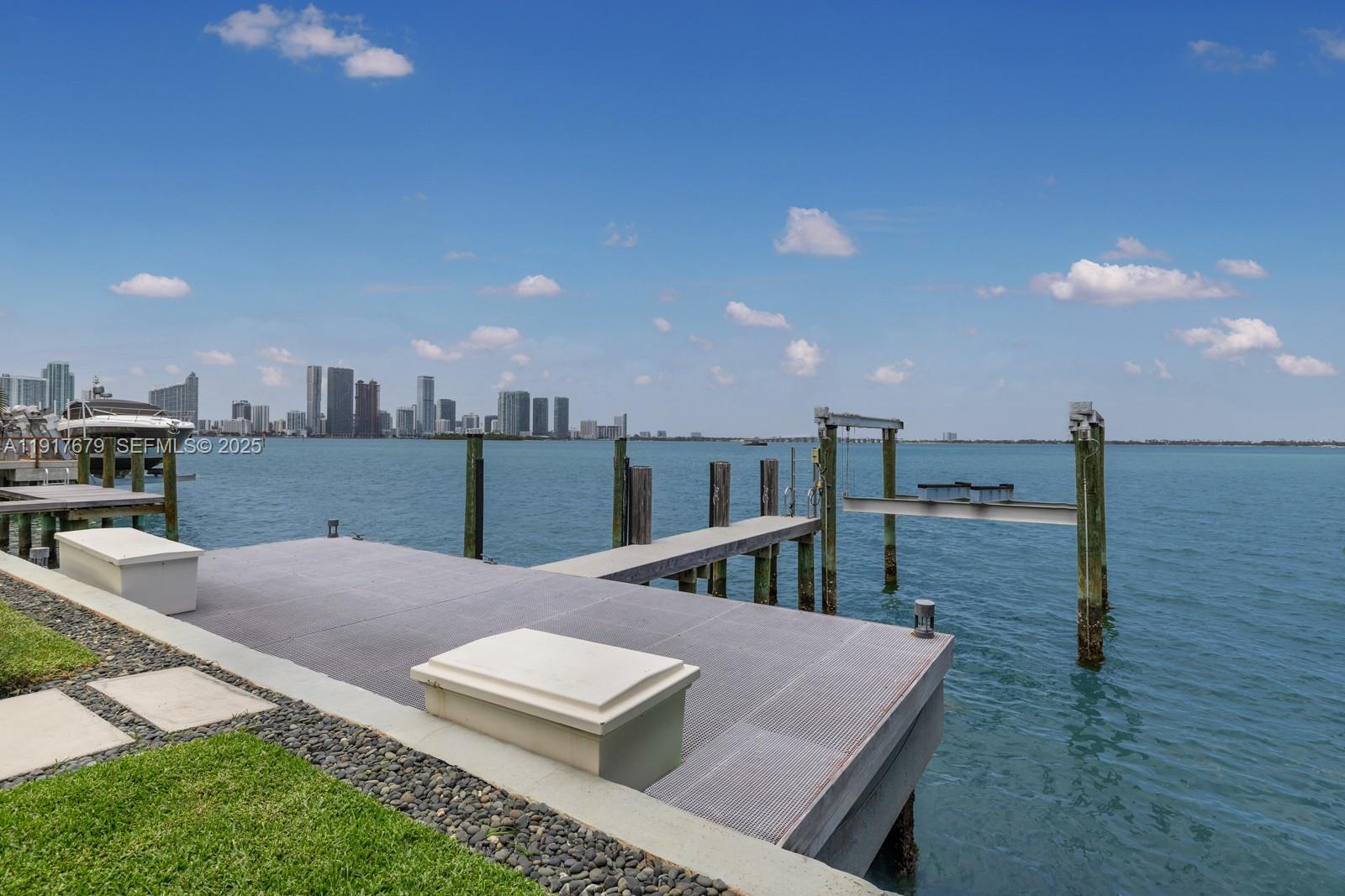 Photo of 1379 N Venetian Way # listing for Sale