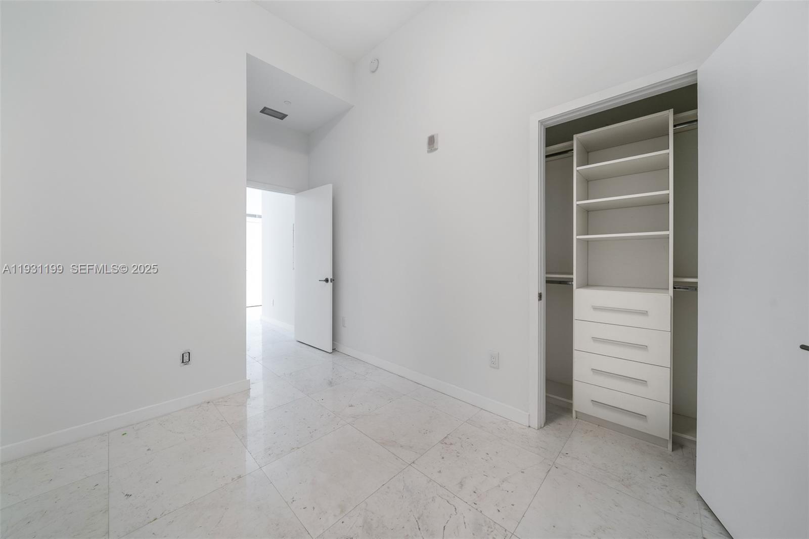 Photo of 2900 NE 7th Avenue 604 #604 listing for Sale